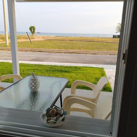 Onar By The Sea Luxurious Apartments Flogita Dış mekan fotoğraf
