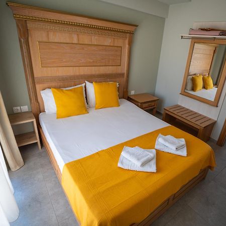 Onar By The Sea Luxurious Apartments Flogita Dış mekan fotoğraf