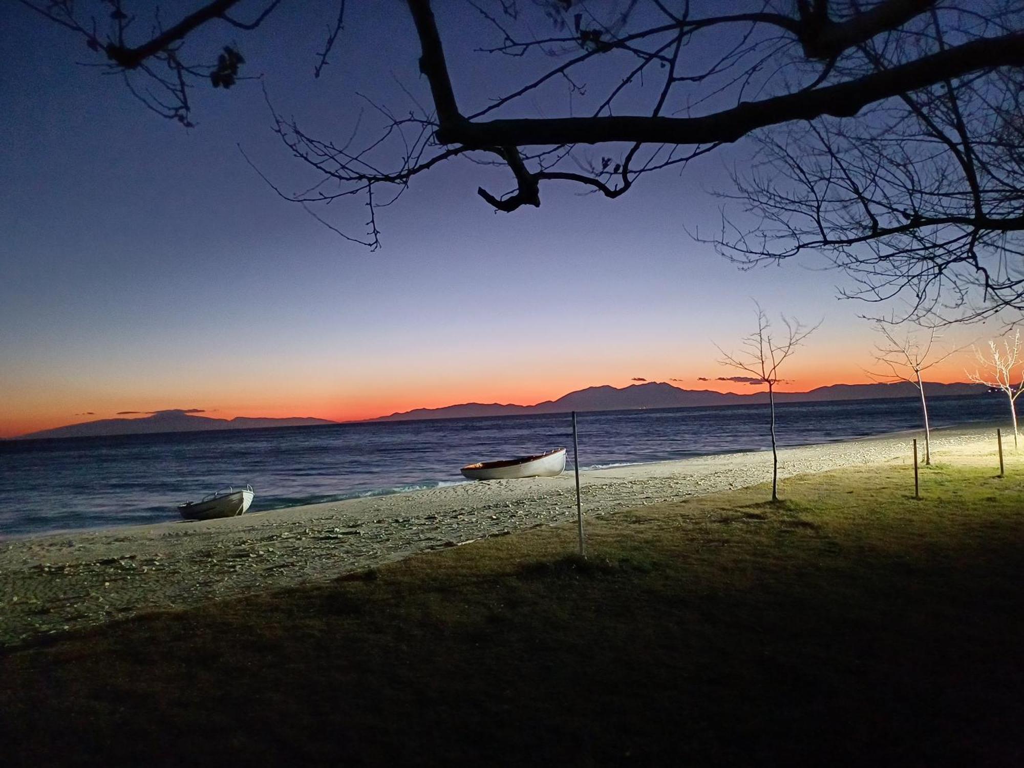 Onar By The Sea Luxurious Apartments Flogita Dış mekan fotoğraf
