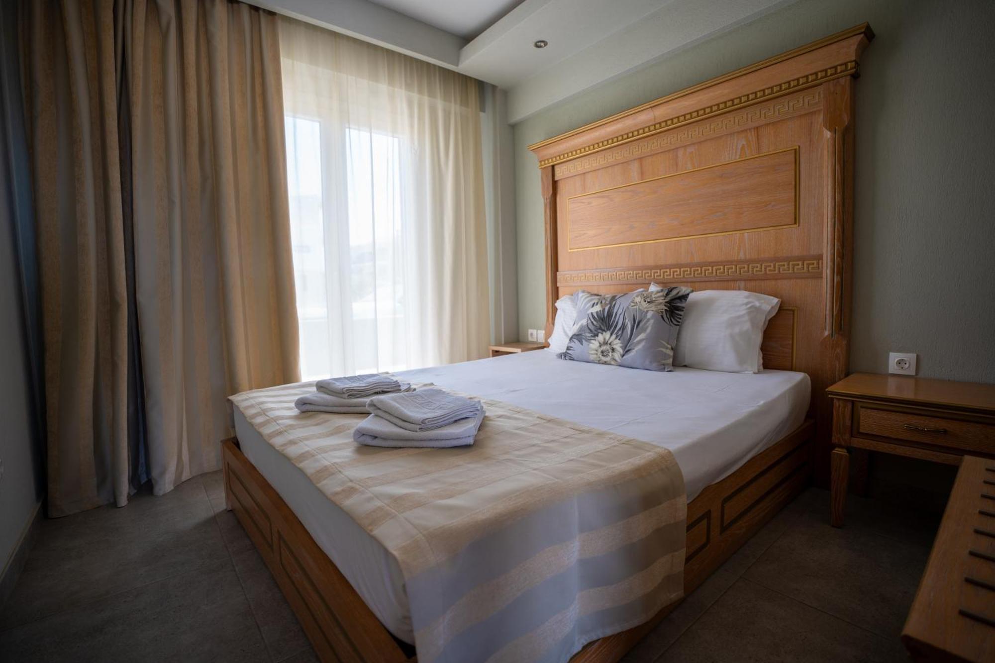 Onar By The Sea Luxurious Apartments Flogita Dış mekan fotoğraf