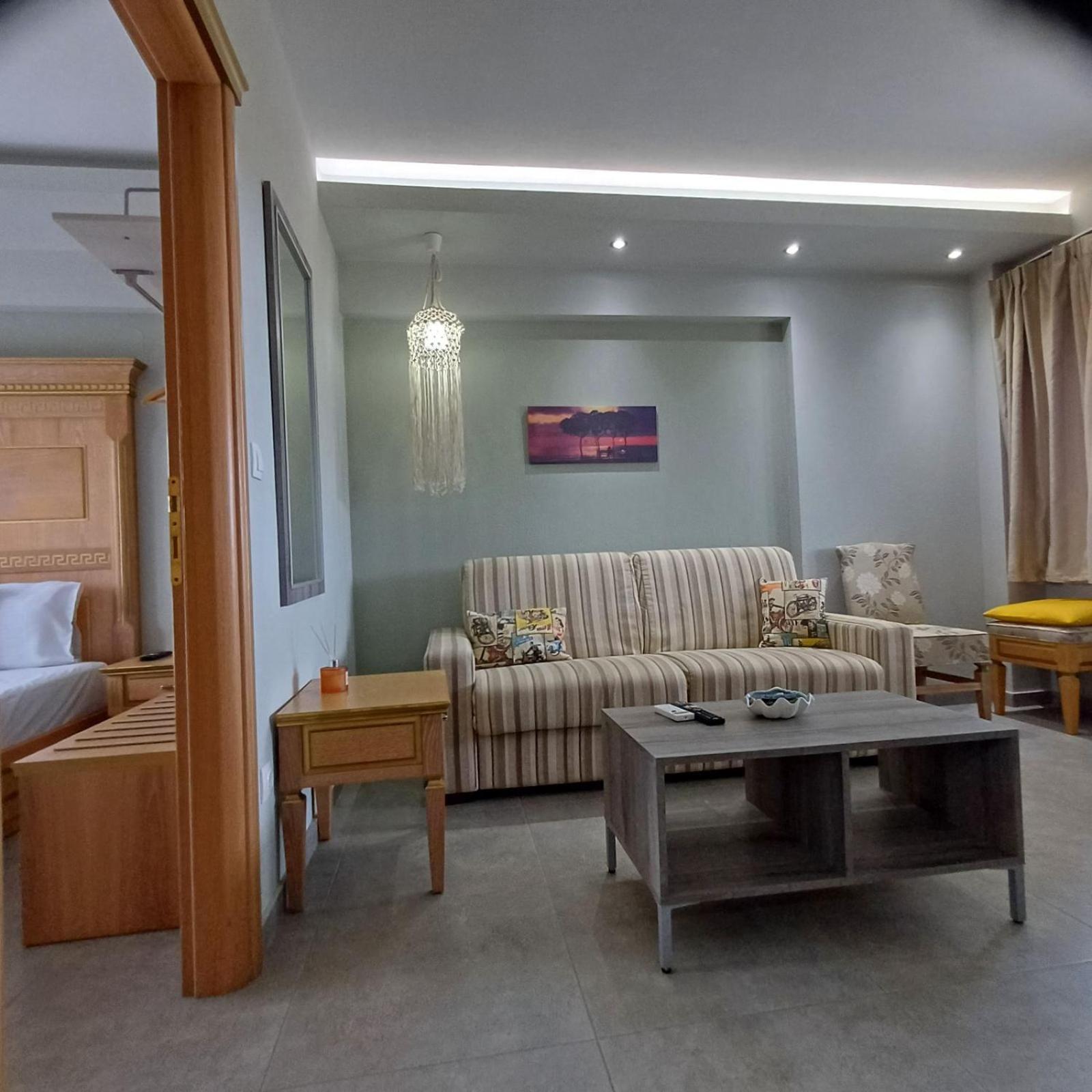 Onar By The Sea Luxurious Apartments Flogita Dış mekan fotoğraf